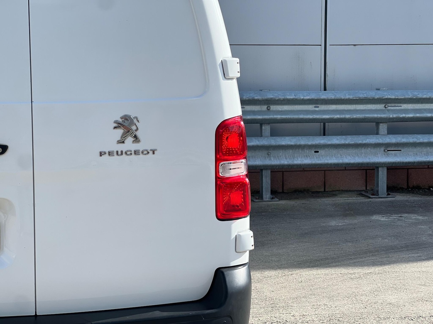 Used Peugeot Expert 2019 for sale - 77909582: Photo 14