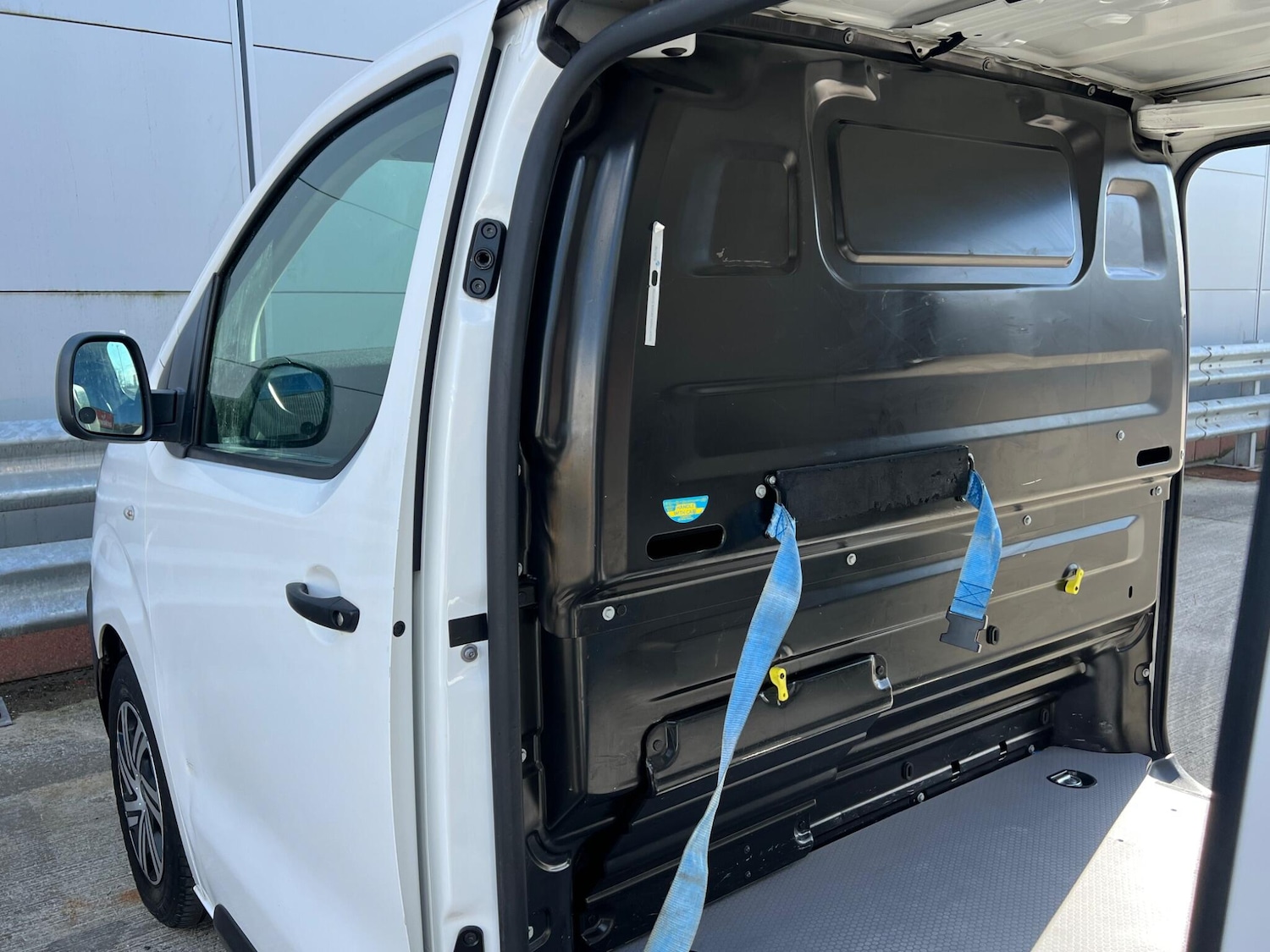 Used Peugeot Expert 2019 for sale - 77909582: Photo 26