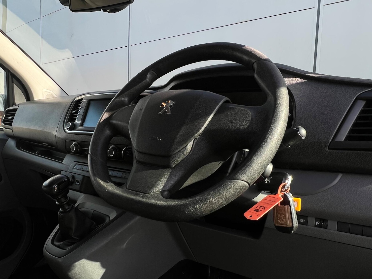 Used Peugeot Expert 2019 for sale - 77909582: Photo 29