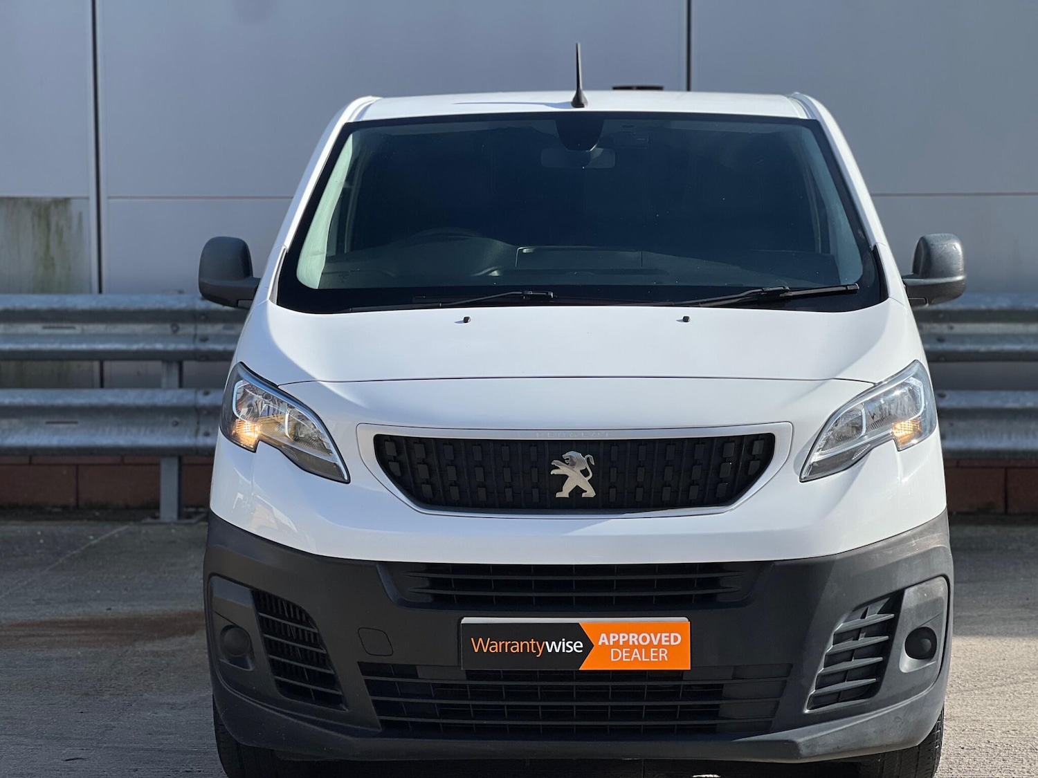 Used Peugeot Expert 2019 for sale - 77909582: Photo 3
