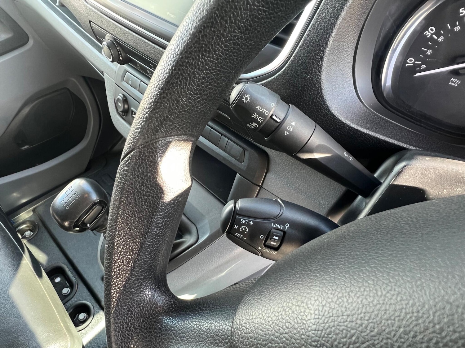 Used Peugeot Expert 2019 for sale - 77909582: Photo 33