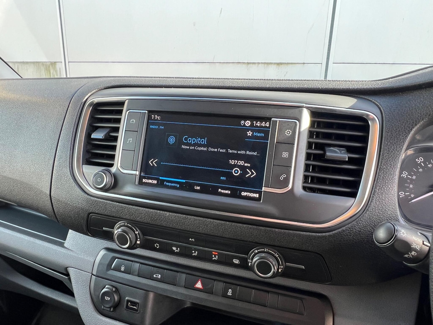 Used Peugeot Expert 2019 for sale - 77909582: Photo 35