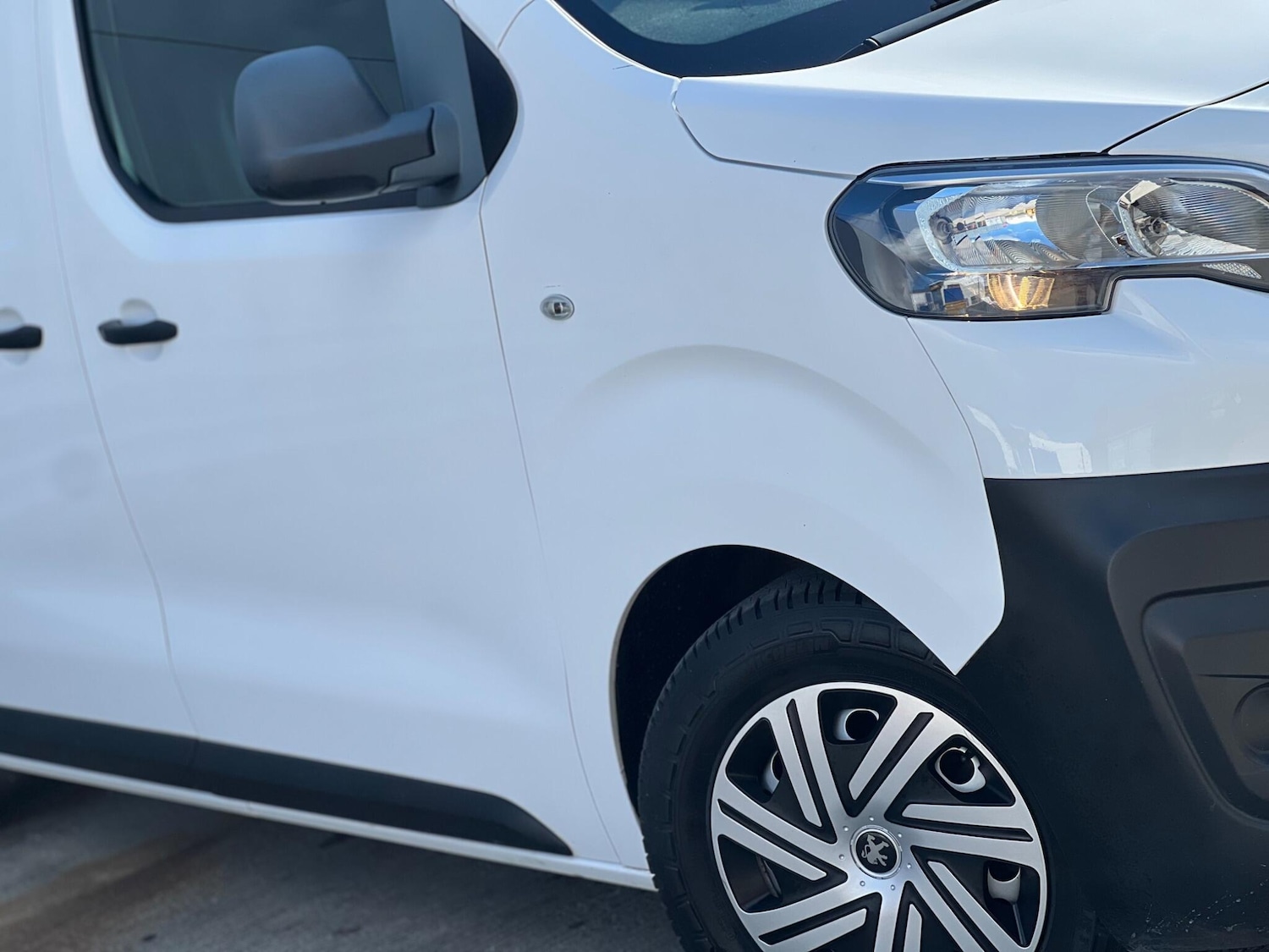 Used Peugeot Expert 2019 for sale - 77909582: Photo 9