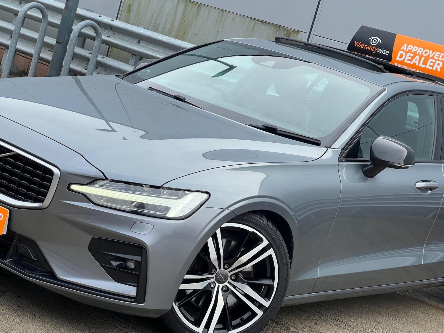 Used Volvo S60 2019 for sale - 77549842: Photo 11