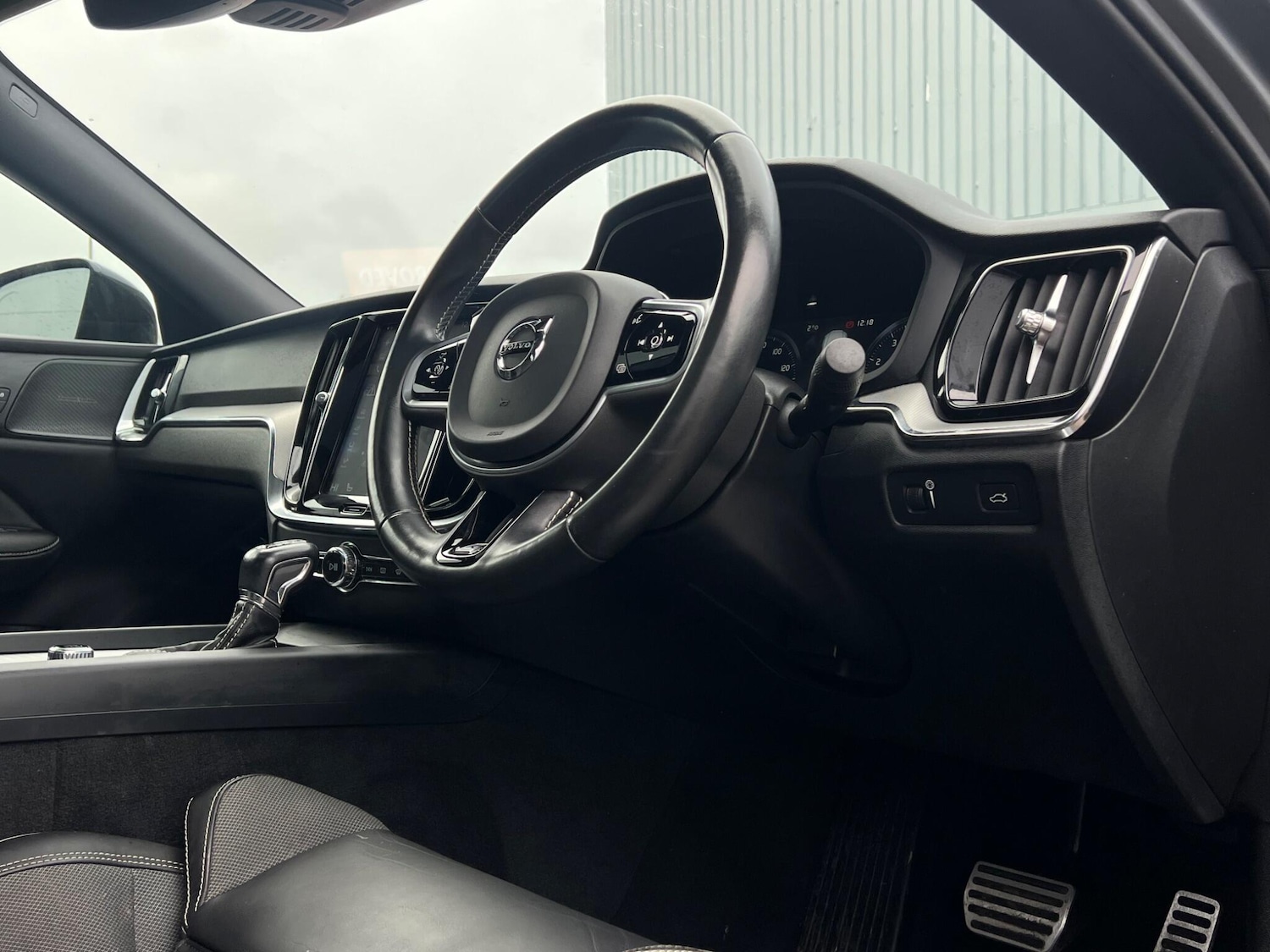 Used Volvo S60 2019 for sale - 77549842: Photo 52