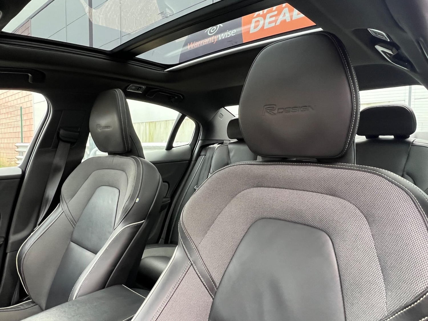 Used Volvo S60 2019 for sale - 77549842: Photo 59