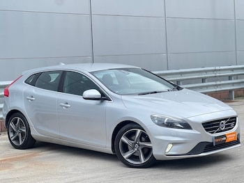 Used Volvo V40 2016 for sale - 78677906: Photo