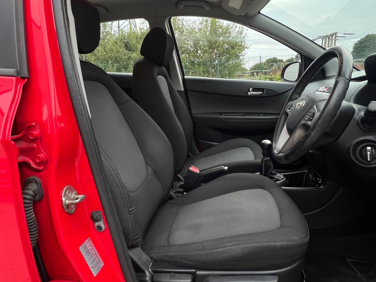 Used Hyundai i20 2014 for sale - 77395700: Photo 20