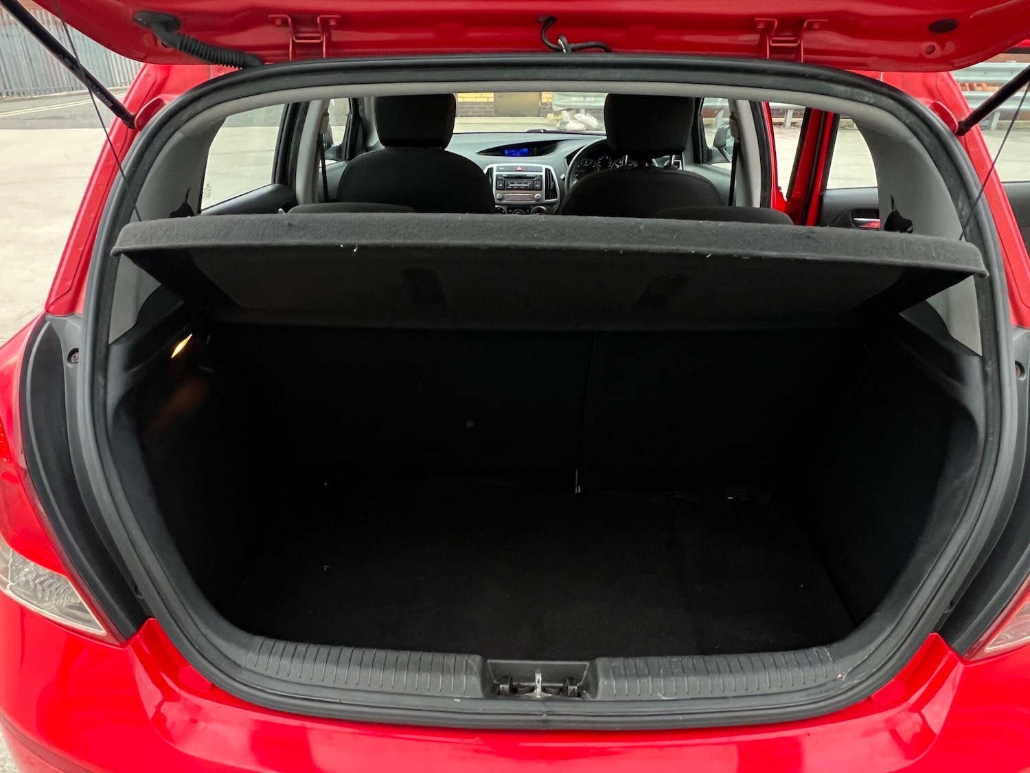 Used Hyundai i20 2014 for sale - 77395700: Photo 29