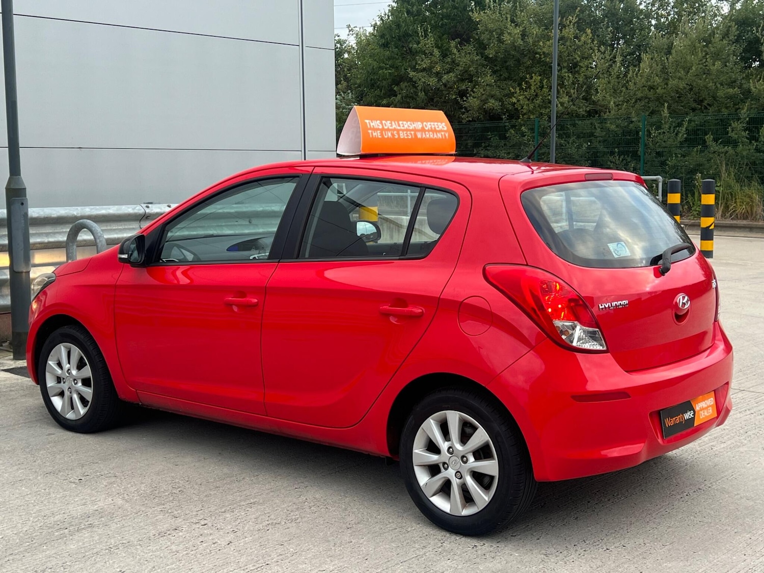 Used Hyundai i20 2014 for sale - 77395700: Photo 8