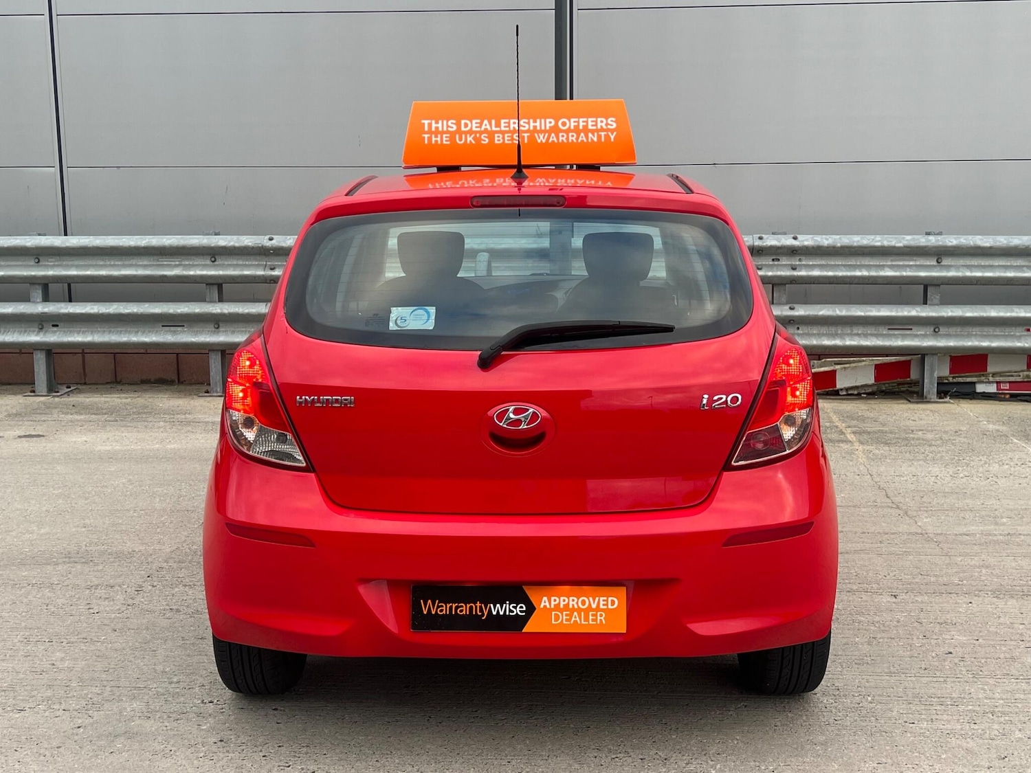 Used Hyundai i20 2014 for sale - 77395700: Photo 9