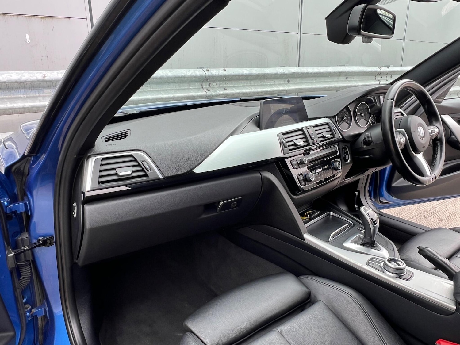 Used BMW 3 Series for sale - 78135851: Photo 38