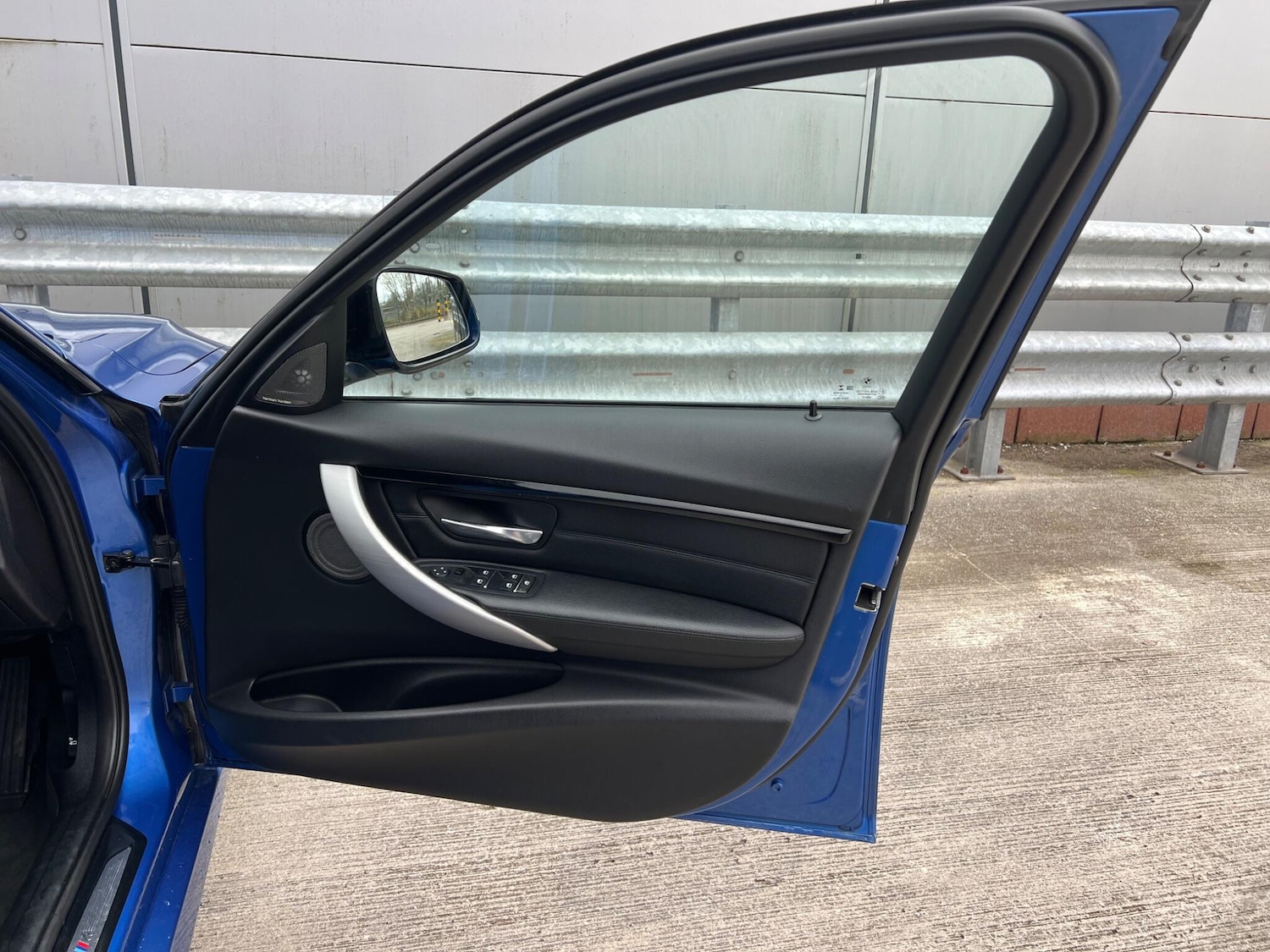 Used BMW 3 Series for sale - 78135851: Photo 55