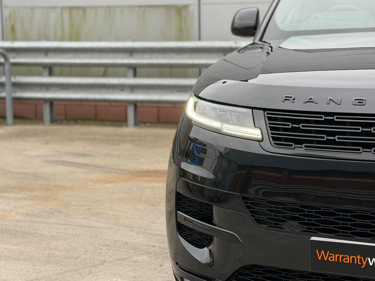 Used Land Rover Range Rover Sport 2024 for sale - 77794066: Photo 13