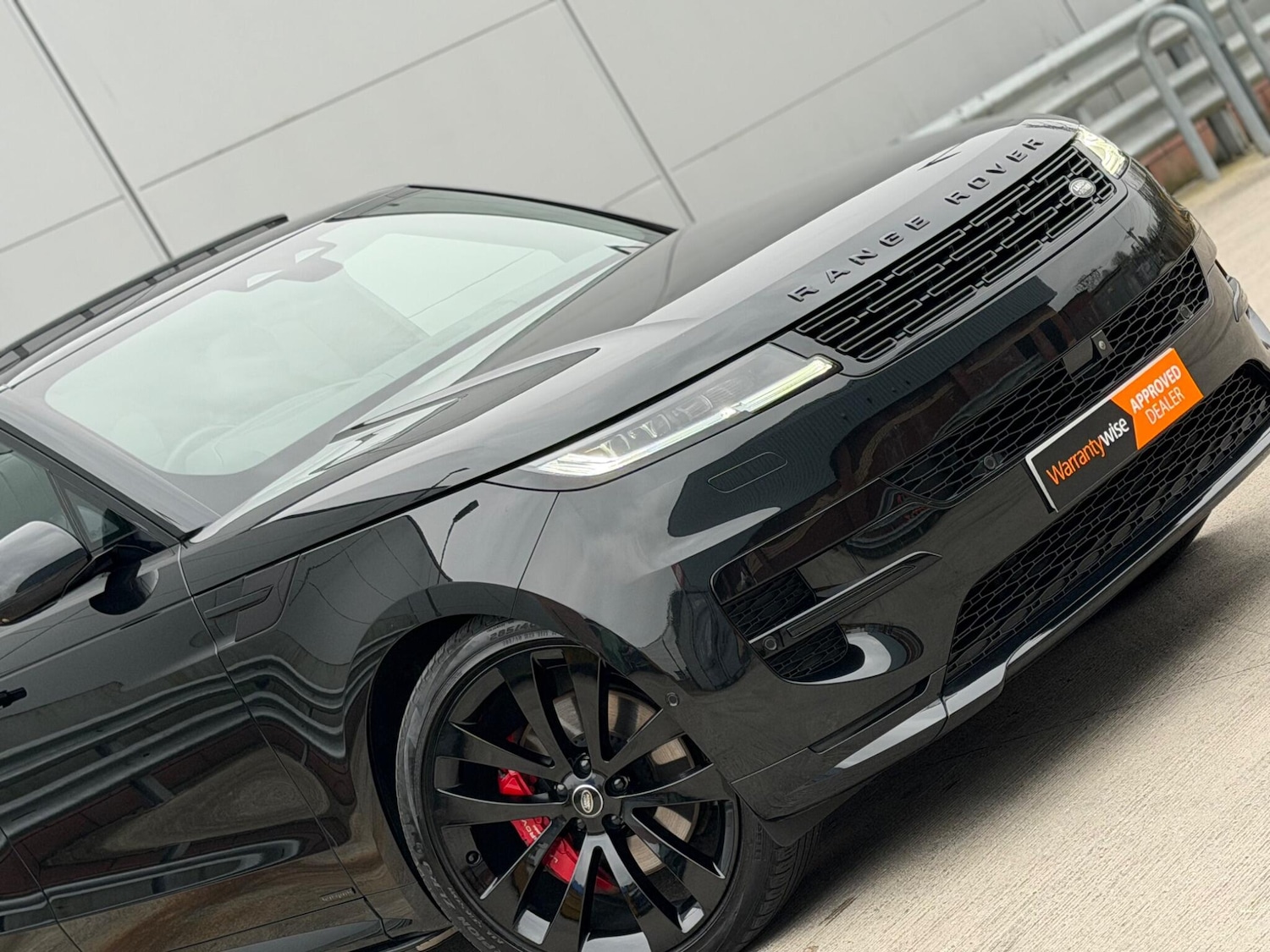 Used Land Rover Range Rover Sport 2024 for sale - 77794066: Photo 18