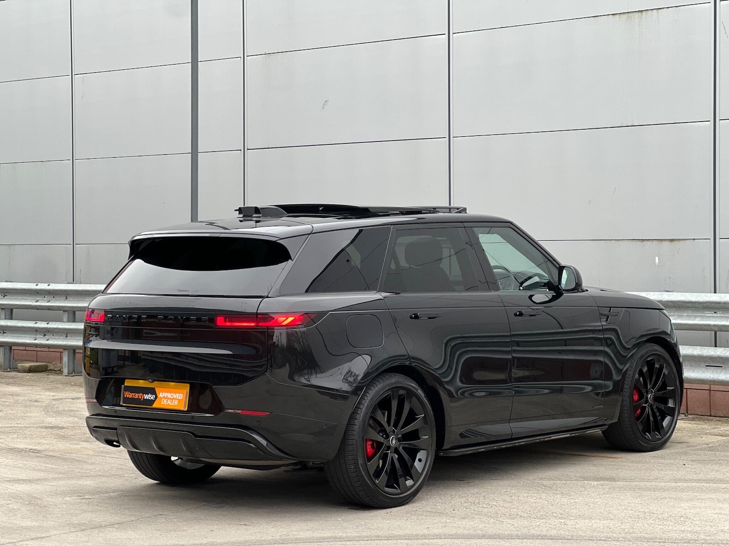 Used Land Rover Range Rover Sport 2024 for sale - 77794066: Photo 30