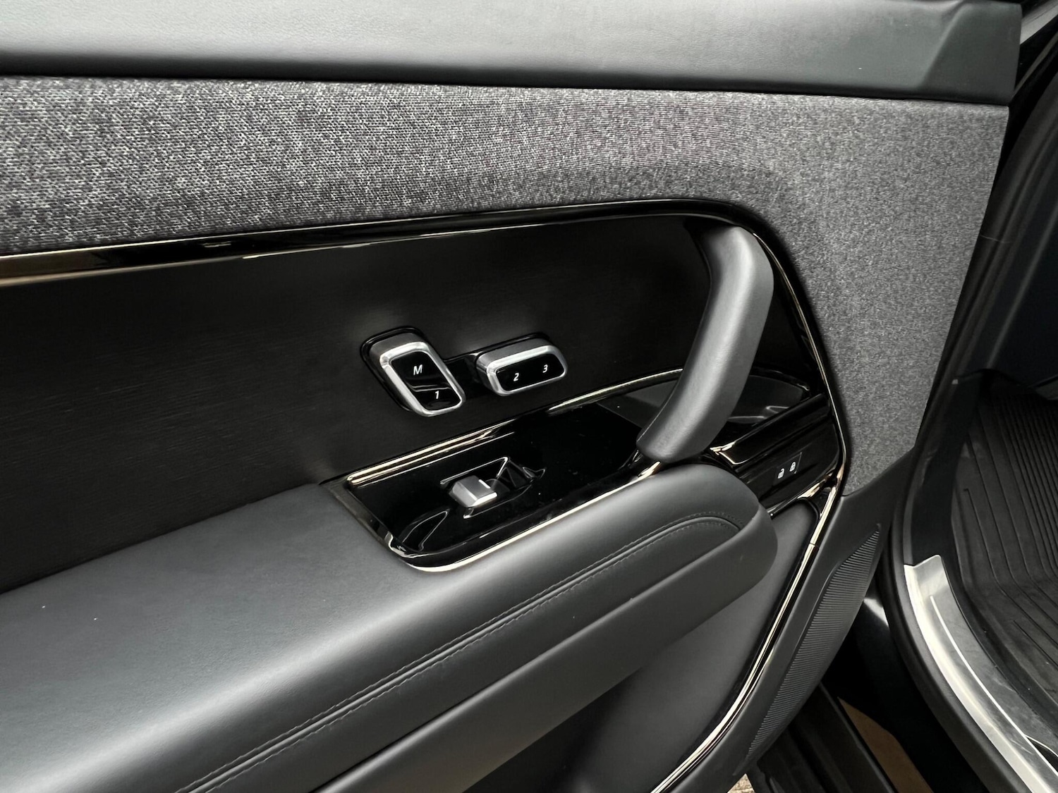 Used Land Rover Range Rover Sport 2024 for sale - 77794066: Photo 66