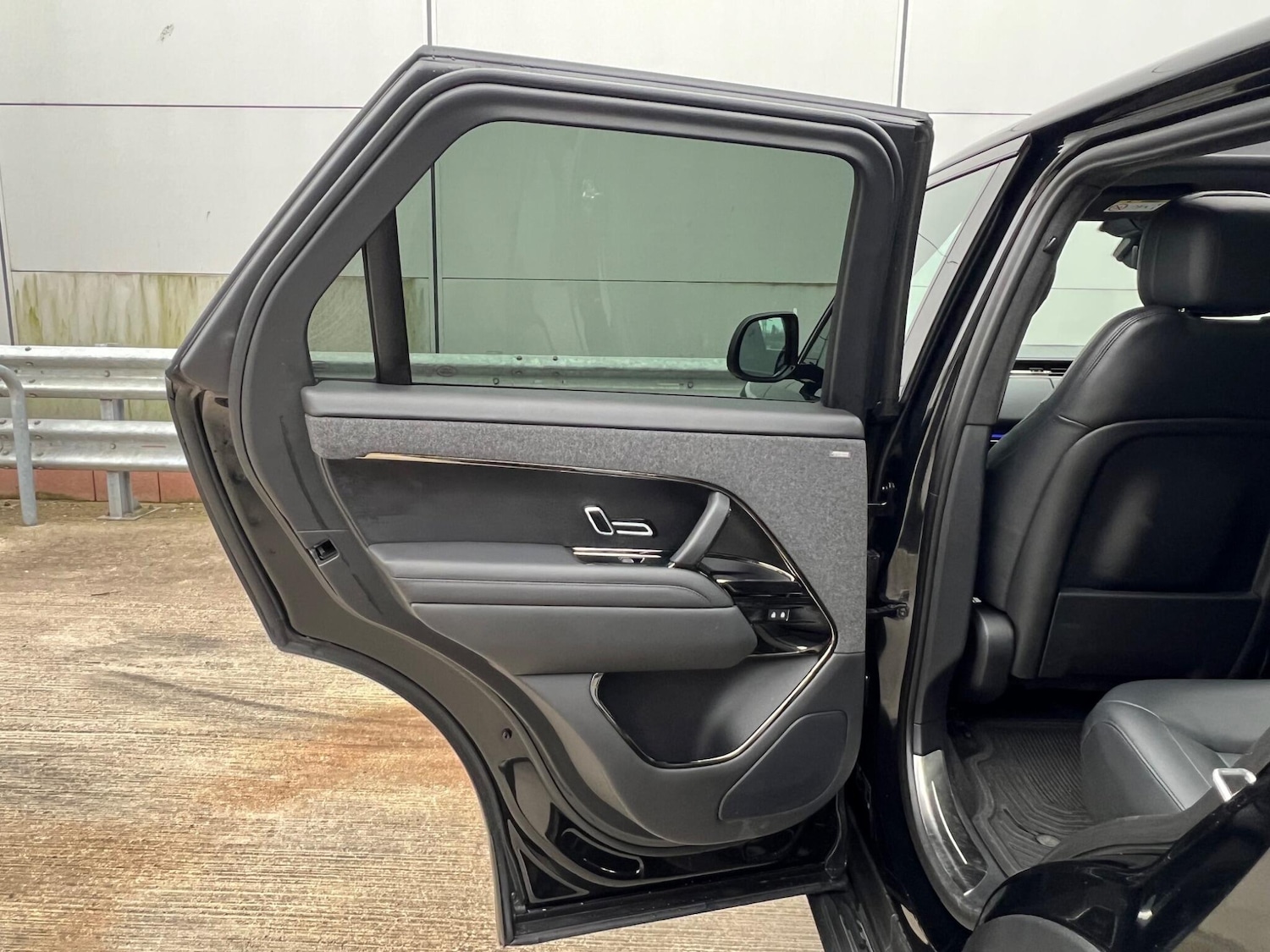 Used Land Rover Range Rover Sport 2024 for sale - 77794066: Photo 67