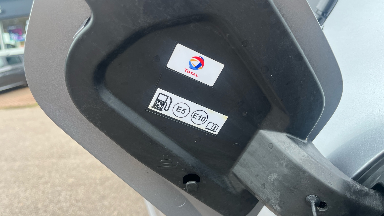 Vehicle 25