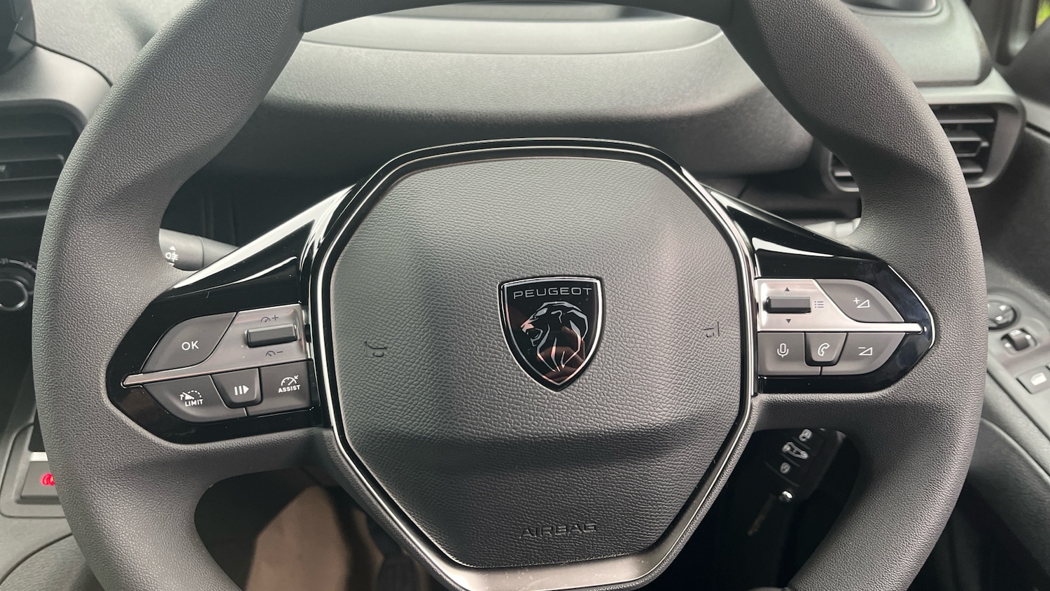 Used Peugeot Partner 2025 for sale - 76206531: Photo 24