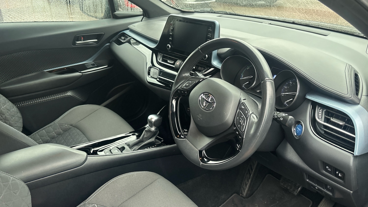 Used Toyota C-HR 2020 for sale - 77271304: Photo 11