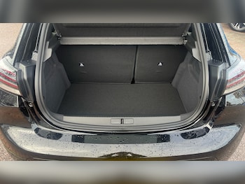 Used Peugeot 208 2025 for sale - 76302900: Photo