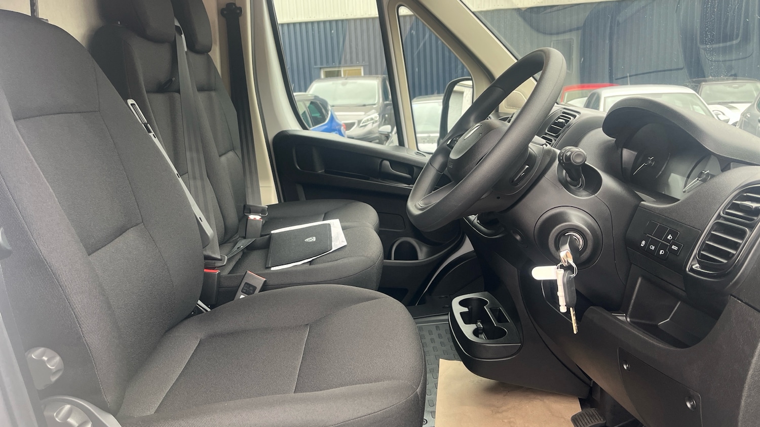 Used Peugeot Boxer 2025 for sale - 76206535: Photo 32