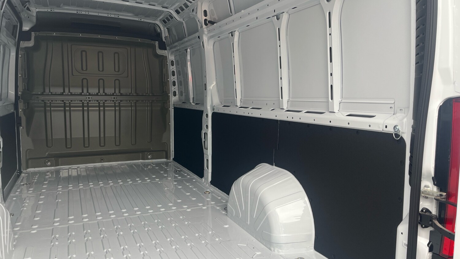 Used Peugeot Boxer 2025 for sale - 76206535: Photo 35