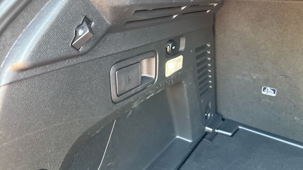 Used Peugeot 3008 2018 for sale - 75665294: Photo 21
