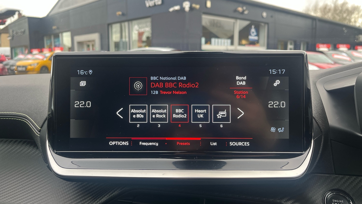 Used Peugeot 2008 2022 for sale - 76555623: Photo 12