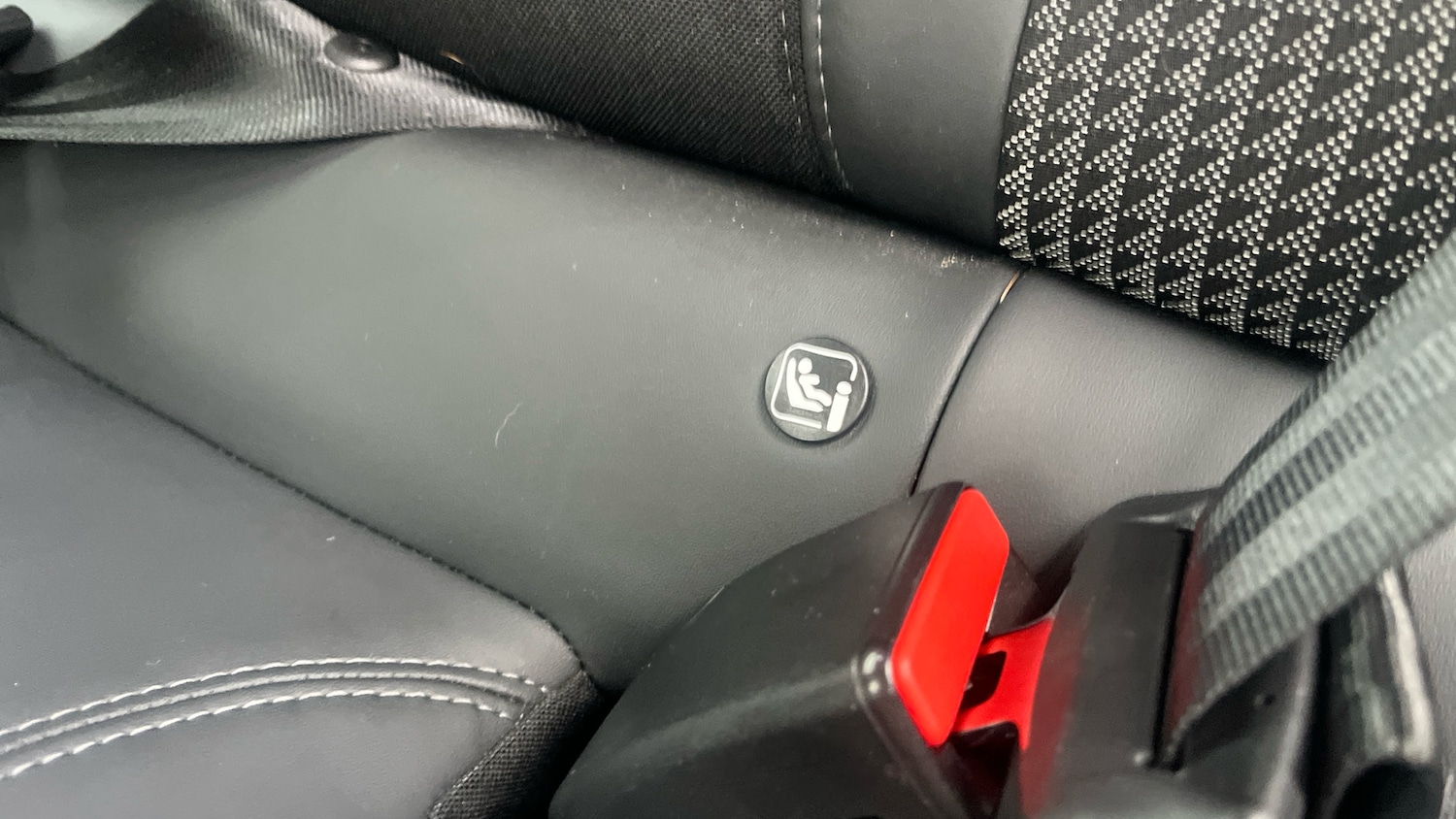 Used Peugeot 2008 2022 for sale - 76555623: Photo 17