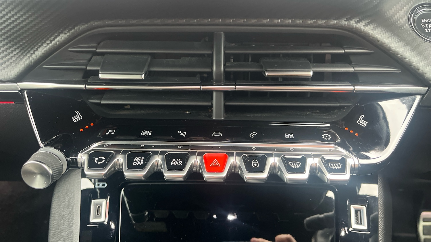 Used Peugeot 2008 2022 for sale - 76555623: Photo 36