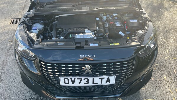 Used Peugeot 208 2023 for sale - 76146449: Photo 8
