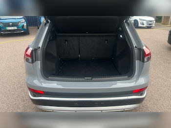 Used Audi Q4 e-tron 2023 for sale - 78929638: Photo