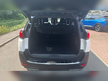 Used Peugeot 5008 2019 for sale - 79228751: Photo