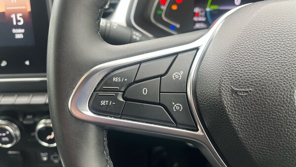 Used Renault Captur 2021 for sale - 76232268: Photo 26