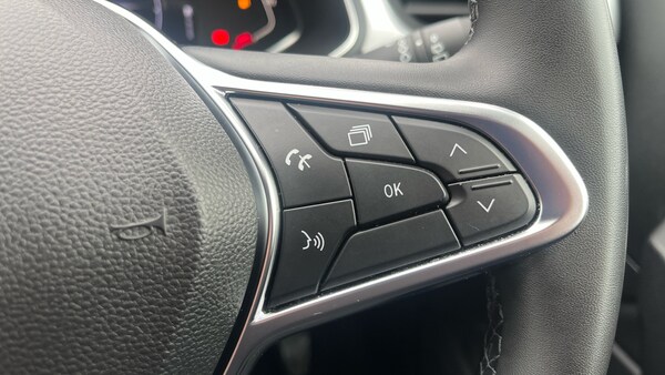 Used Renault Captur 2021 for sale - 76232268: Photo 27