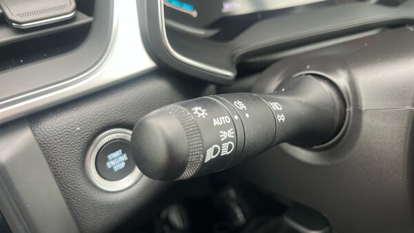 Used Renault Captur 2021 for sale - 76232268: Photo 28