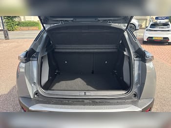 Used Peugeot 2008 2025 for sale - 79595753: Photo