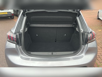 Used Peugeot 208 2021 for sale - 76531286: Photo