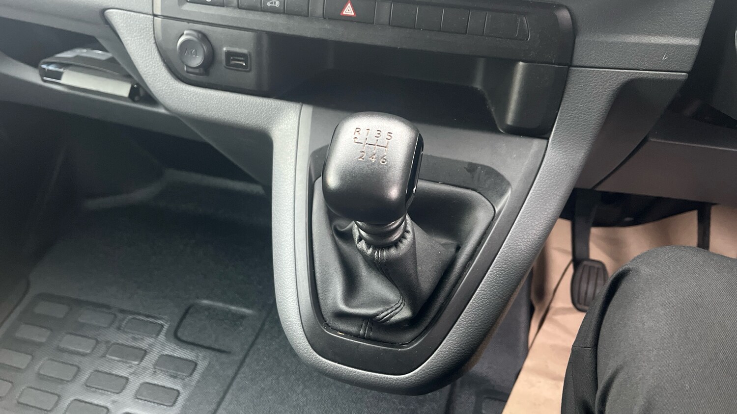 Used Vauxhall Vivaro 2022 for sale - 76255246: Photo 13