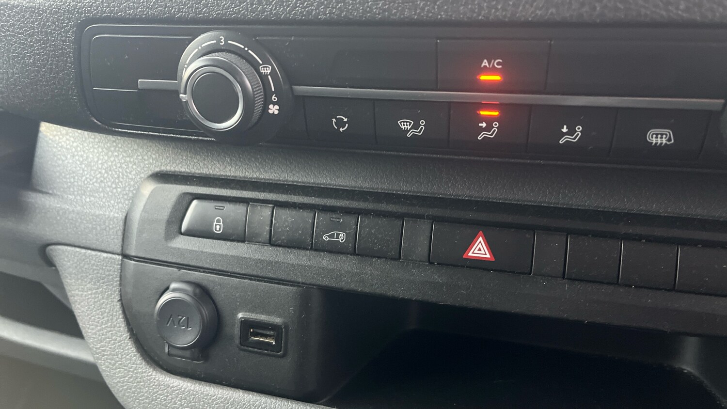 Used Vauxhall Vivaro 2022 for sale - 76255246: Photo 27