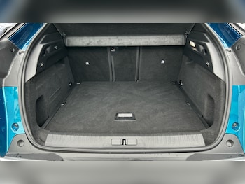 Used Peugeot 3008 2024 for sale - 77555208: Photo