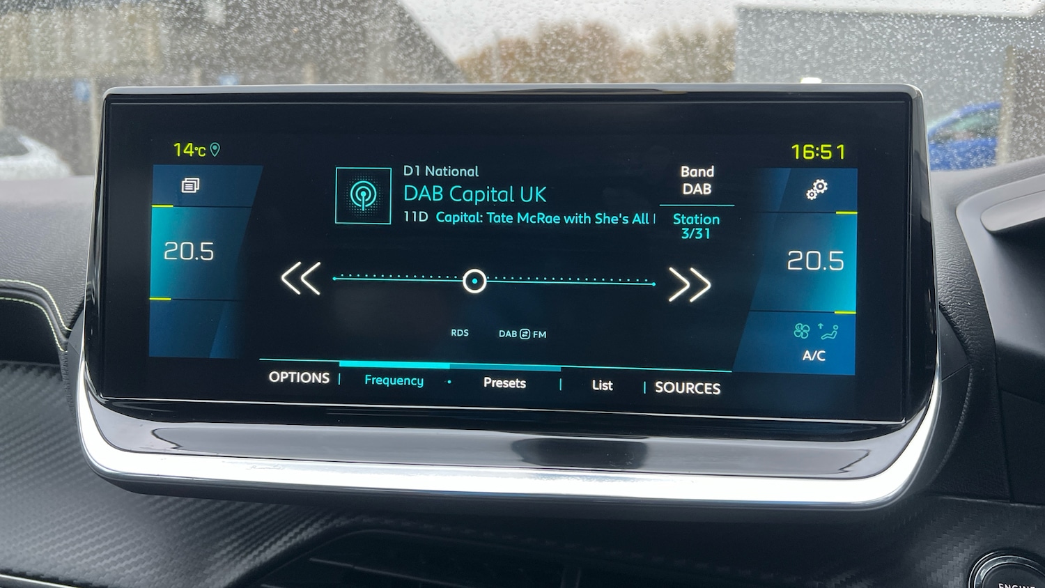 Used Peugeot 208 2021 for sale - 76736380: Photo 12