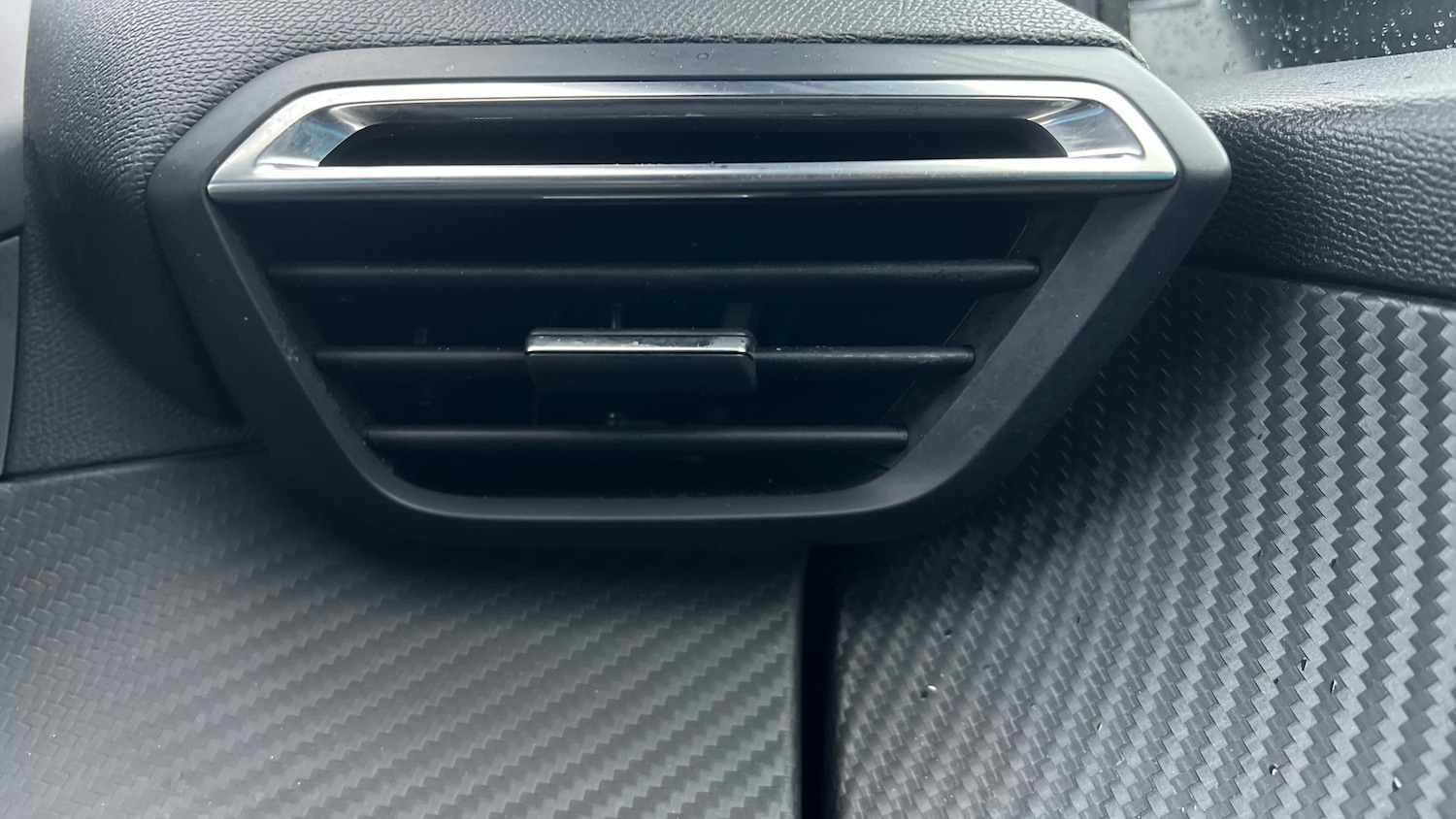 Used Peugeot 208 2021 for sale - 76736380: Photo 25