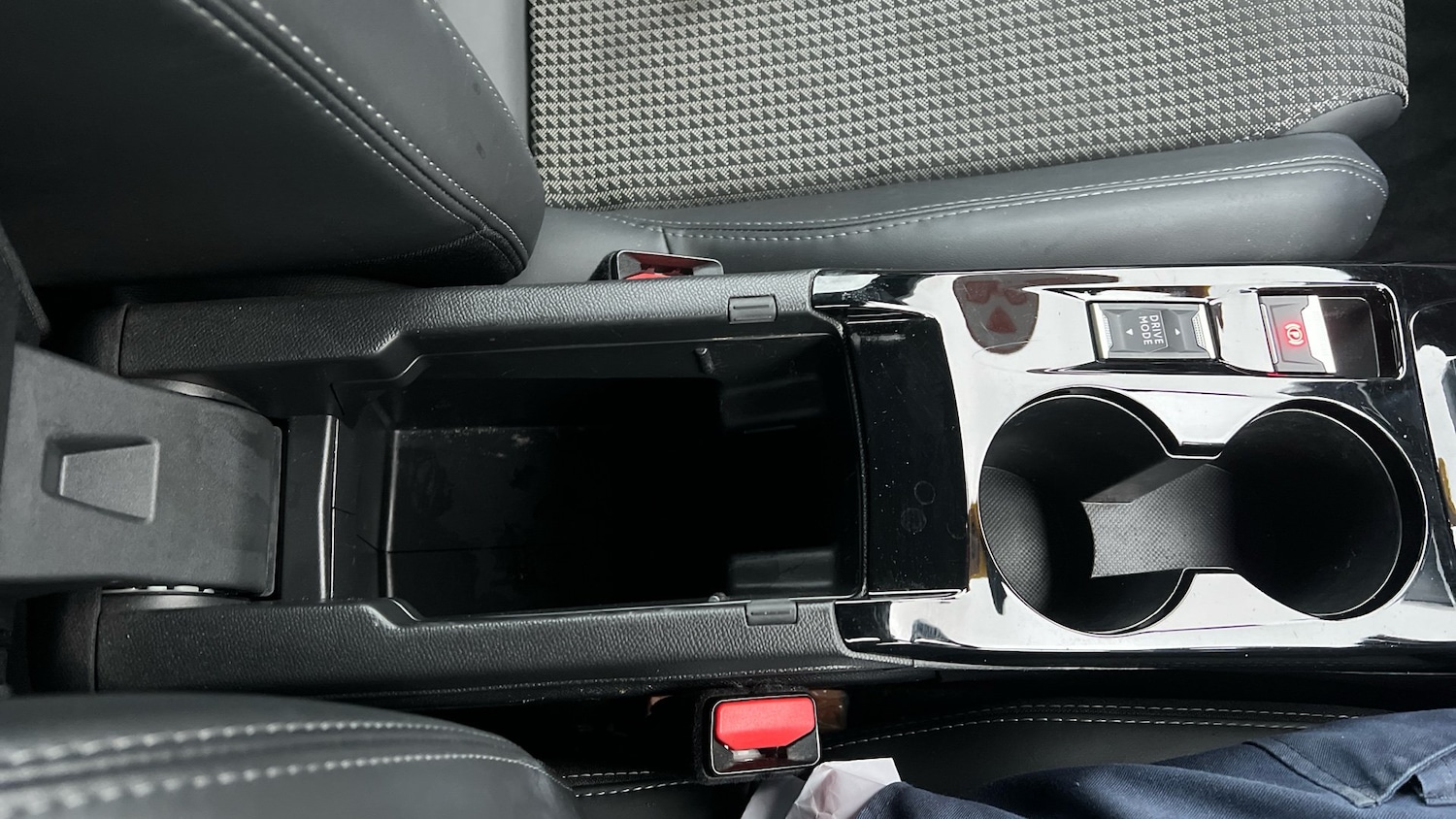 Used Peugeot 208 2021 for sale - 76736380: Photo 42