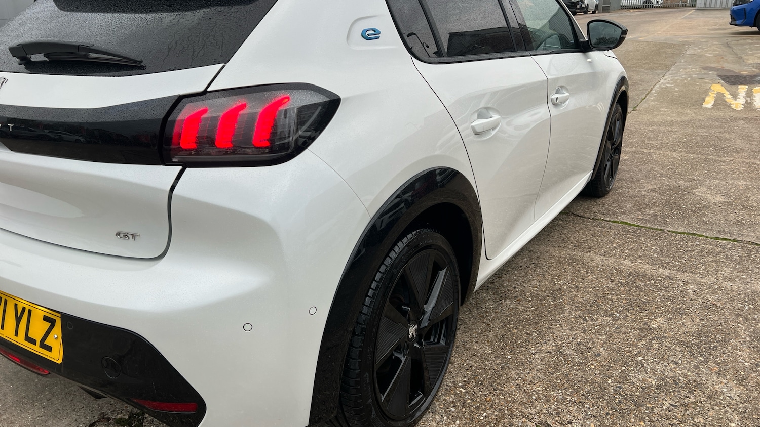 Used Peugeot 208 2021 for sale - 76736380: Photo 47