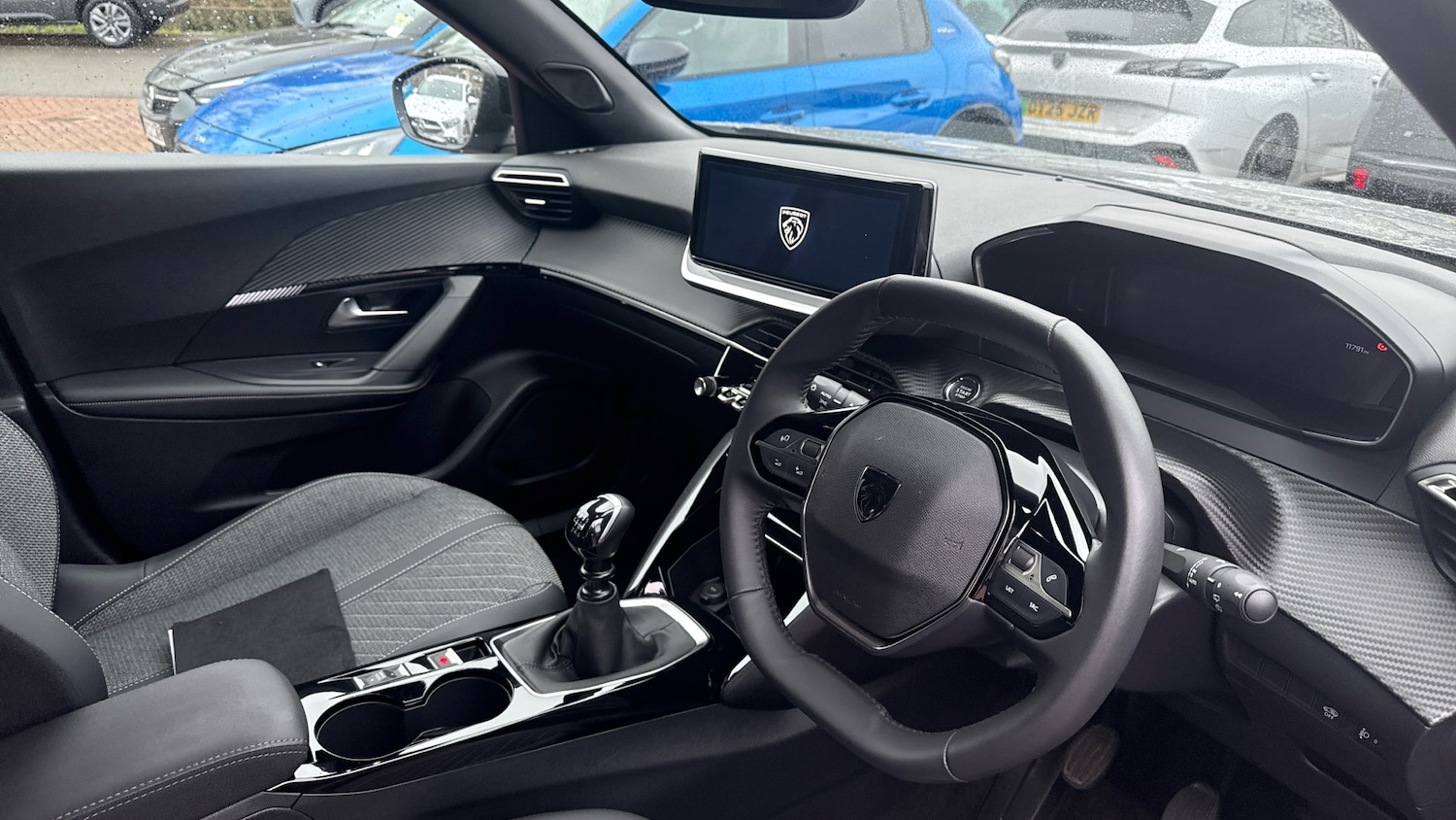 Used Peugeot 2008 2025 for sale - 77405628: Photo 11