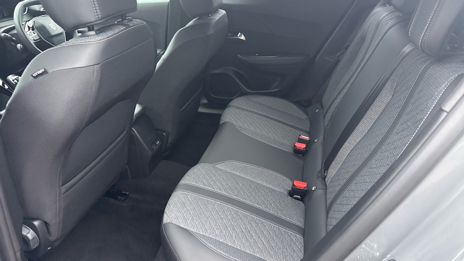 Used Peugeot 2008 2025 for sale - 77405628: Photo 16