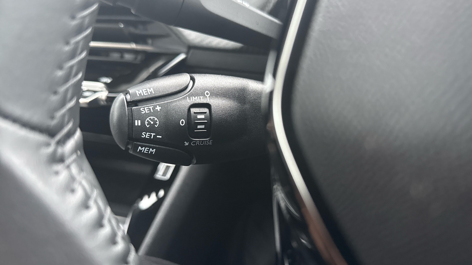 Used Peugeot 2008 2025 for sale - 77405628: Photo 37